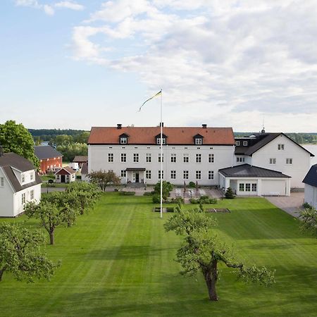 Basenberga Hotell & Konferens Vingaker Exterior photo